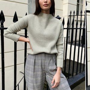 Aritzia Heather Grey Wool Blend Chalmers Mock Neck Ribbed Knit Crop Sweater S